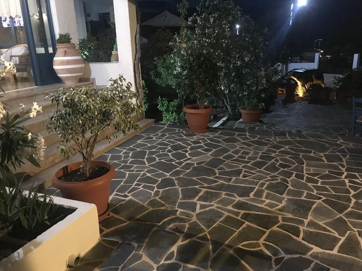 Hotel Flisvos Megalochori  Kültér fotó